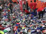 bazaar-sepatu-nike-dipenuhi-pembeli_20170823_181002.jpg