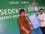 baznas-dan-go-pay-luncurkan-sedekah-kode-qr_20180517_103318.jpg
