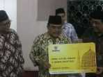 baznas-resmikan-unit-pengumpul-zakat-masjid-istiqlal_20180517_141201.jpg