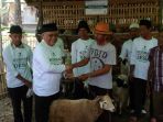 baznas-selenggarakan-kurban-di-120-desa_20180822_174056.jpg