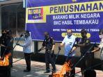 bc-tegal-usnahkan-rokok-ilegal-0807.jpg