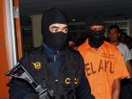 bea-cukai-bandara-sh-gagalkan-penyelundup-narkoba_20150312_183225.jpg