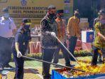 bea-cukai-musnahkan-rokok-ilegal-0831.jpg