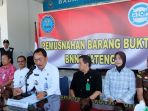 bea-cukai-tanjung-emas_20180731_100345.jpg