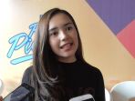 beby-tsabina-main-film-roman-picisan_20180411_120308.jpg