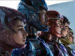 becky-g-ludi-lin-dacre-montgomery-naomi-scott-dan-rj-cyler-di-power-rangers-2017.jpg