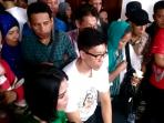 begini-keluarga-mirna-menunggu-putusan-hakim_20161028_111142.jpg
