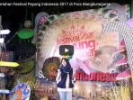 begini-kemeriahan-festival-payung-indonesia-2017-di-pura-mangkunegaran_20170916_174006.jpg