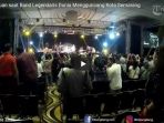 begini-keseruan-saat-band-legendaris-dunia-mengguncang-kota-semarang_20171207_131009.jpg