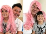begini-potret-shakira-saat-datang-ke-rumah-sakit-jalani-kemoterapi_20181105_152512.jpg
