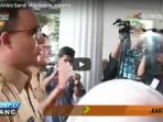 beginilah-hari-pertama-anies-sandi-memimpin-jakarta_20171017_144811.jpg