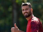 bek-ac-milan-mateo-musacchio.jpg