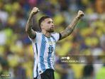 bek-argentina-nicolas-otamendi-merayakan-gol.jpg