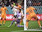 bek-as-tim-ream-mencoba-menusuk-pertahanan-belanda_20221203_232615.jpg