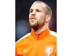 bek-aston-villa-ron-vlaar_20141207_222518.jpg