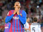 bek-barcelona-ronald-araujo-bereaksi-selama-lawan-granada.jpg