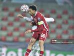 bek-inggris-liverpool-trent-alexander-arnold-jadi-kapten-the-reds.jpg