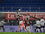 bek-juventus-italia-leonardo-bonucci-atas-l-dan-bek-italia-ac-milan-alessio-romagnoli.jpg