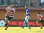 bek-madura-united-fabiano-beltrame_20180504_173916.jpg