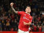 bek-manchester-united-lisandro-martinez-merayakan-kemenangan-1-0-timnya.jpg