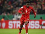 bek-muda-andalan-bayern-munchen-alphonso-davies.jpg