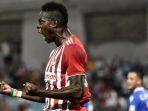 bek-olympiacos-fc-pape-abou-cisse.jpg