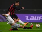 bek-portugal-ac-milan-diogo-dalot-kanan-mencetak-gol.jpg
