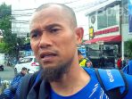 bek-sayap-persib-bandung-supardi-nasir_20180415_012138.jpg
