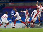 bek-southampton-denmark-jannik-vestergaard-kanan-ke-2-merayakan-gol.jpg