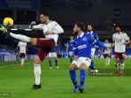 bek-spanyol-arsenal-pablo-mari-kiri-mendapat-tekanan-dari-gelandang-brighton.jpg