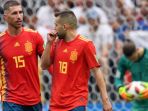 bek-timnas-spanyol-sergio-ramos_20181016_185513.jpg