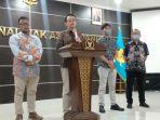 beka-ulung-hapsara-bersama-jajaran-komnas-ham.jpg