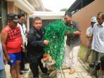 bekantan-ditangkap_20160728_135432.jpg