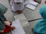belajar-membaca-al-quran-sejak-dini_20200909_215405.jpg
