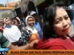 belanja-pakai-uang-palsu-wanita-ini-ditangkap_20170303_104712.jpg