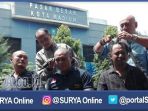 belasan-warga-kota-madiun-gundul_20161124_230747.jpg