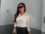 bella-shofie-usai-menjadi-saksi-di-persidangan-kasus-dugaan-penghinaan-haters_20161103_200358.jpg