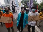bem-si-demo-tolak-pemecatan-56-pegawai-kpk_20210927_164907.jpg