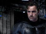 ben-affleck-resmi-mengumumkan-dirinya-pensiun-menjadi-batman.jpg