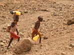 bencana-kekeringan-dan-kelaparan-ancam-afrika_20220714_130230.jpg