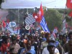 bendera-bintang-kejora_20170107_045425.jpg