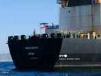 bendera-iran-berkibar-di-atas-kapal-tanker-minyak-adrian-darya.jpg