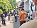 Viral Tentara dan Polisi Copot Bendera One Piece di Jaksel, Warga Pertanyakan Dasar Hukumnya