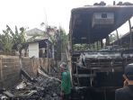 bengkel-bus-terbakar_20180516_060035.jpg