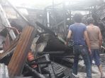 bengkel-terbakar_20181009_203430.jpg