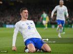 benjamin-pavard-merayakan-setelah-mencetak-gol-pembuka.jpg