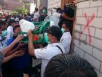 bentrokan-berdarah-eksekusi-lahan-di-semarang_20160520_030403.jpg