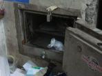berangkas-indomaret-yang-dibobol-perampok.jpg