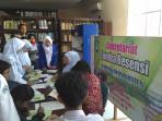 berbondong-bondong-ke-perpustakaan-kota-surakarta_20160831_133451.jpg