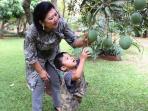 berkebun-ani-sby_20151111_192802.jpg